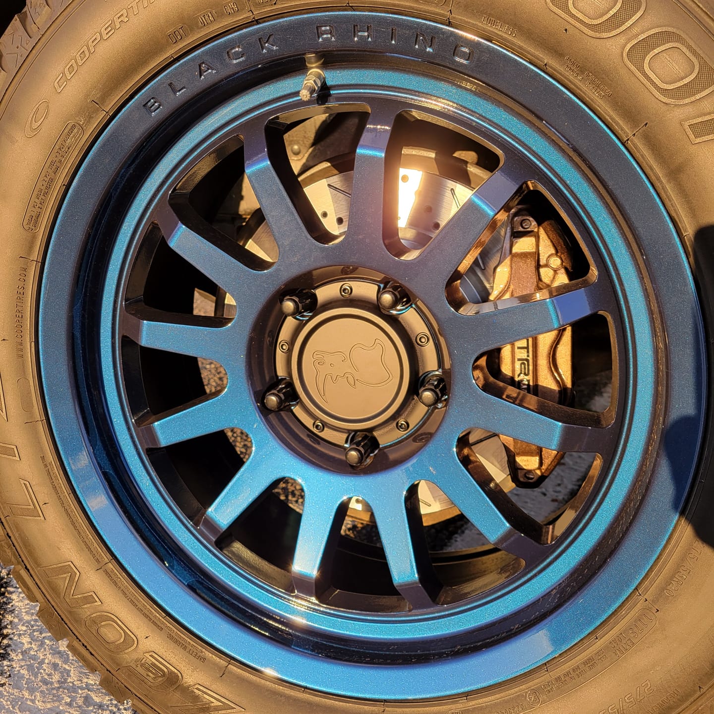 WA711J GM Sandalwood Metallic Custom Color Match Brake Caliper Paint Kit